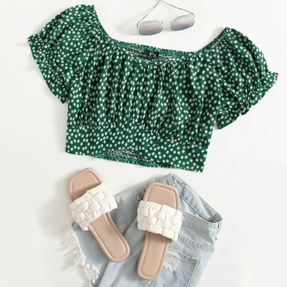 Cottagecore Milkmaid  Green Floral Crop Top